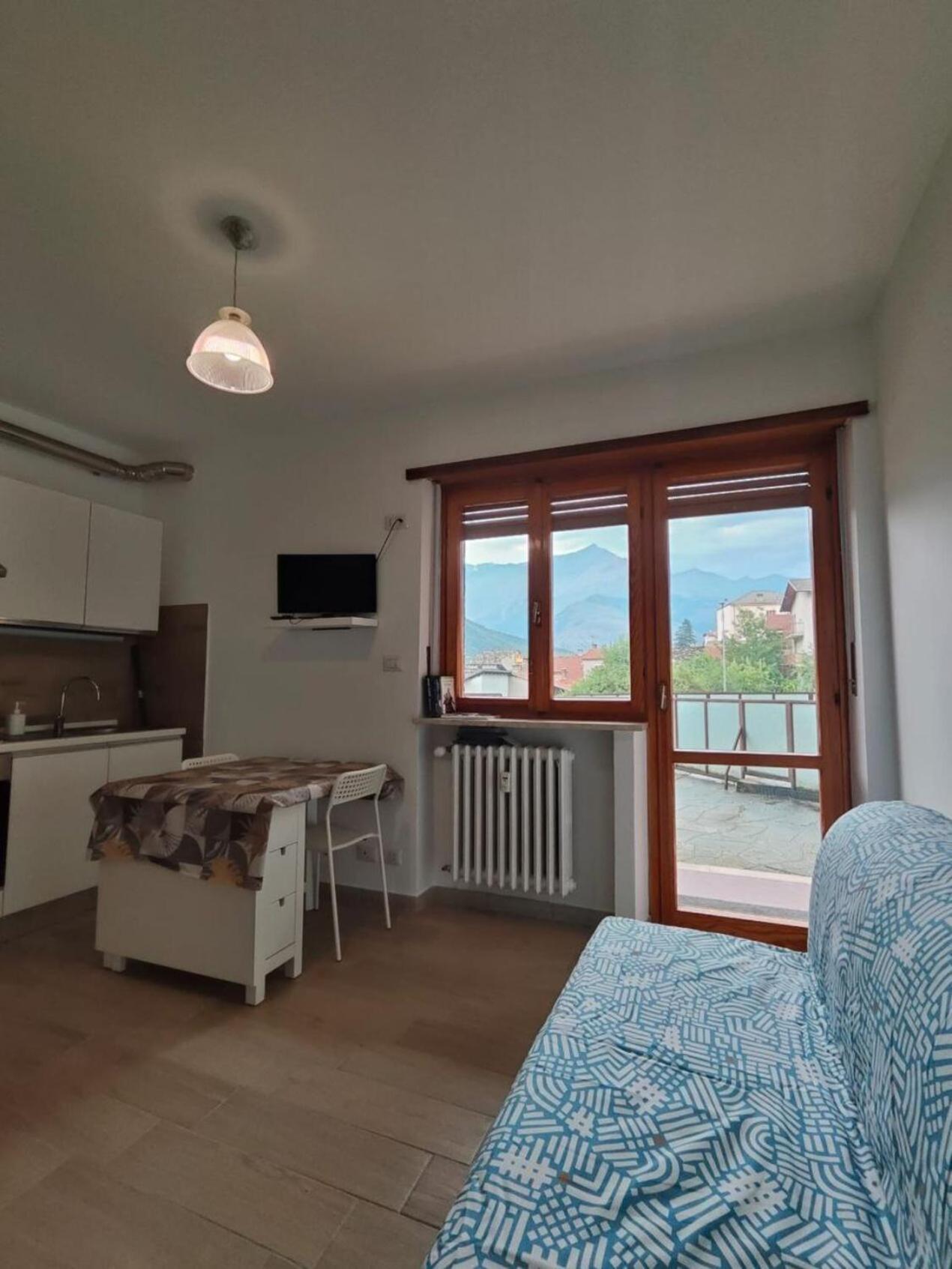ChiomonteCasa Con Terrazzo E Vistaアパートメント エクステリア 写真